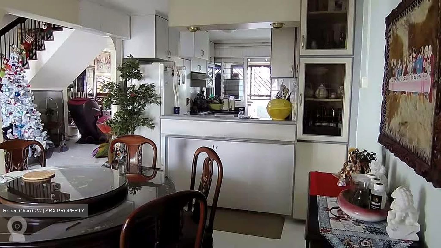 Blk 214 Choa Chu Kang Central (Choa Chu Kang), HDB Executive #552295311